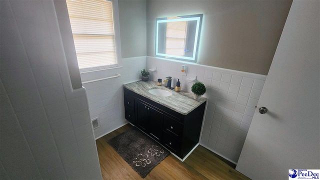 136 Wire, Road, SC 29532