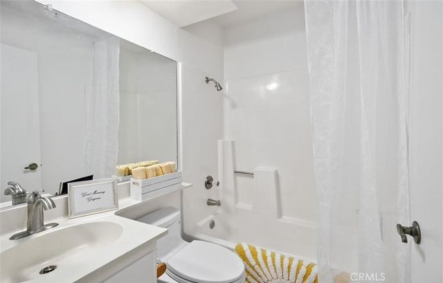 18242 Parkview, Huntington Beach, CA 92648