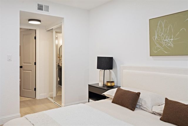 32325 Pegasus Ct, Union City, CA 94587