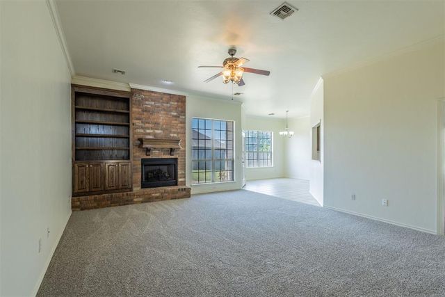 904 NE 25th Court, Moore, OK 73160