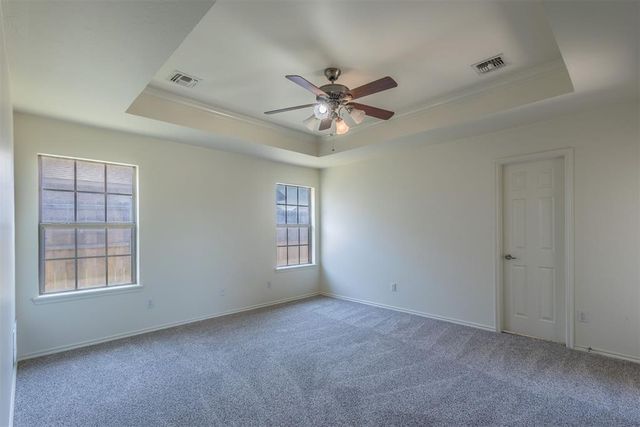 904 NE 25th Court, Moore, OK 73160