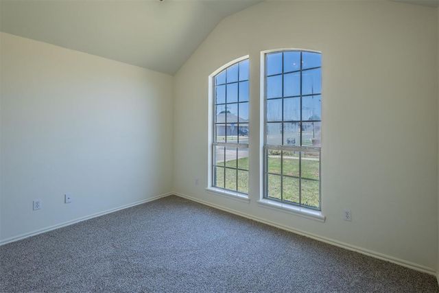 904 NE 25th Court, Moore, OK 73160