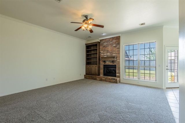 904 NE 25th Court, Moore, OK 73160