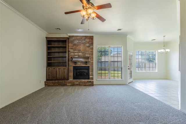 904 NE 25th Court, Moore, OK 73160