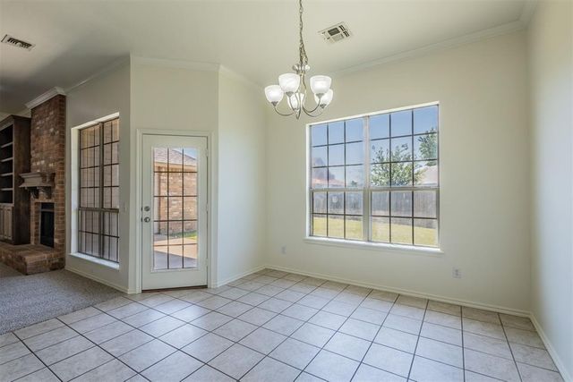 904 NE 25th Court, Moore, OK 73160