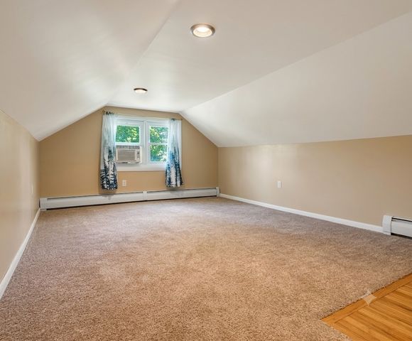 9R Gates Terrace, Sterling, MA 01564
