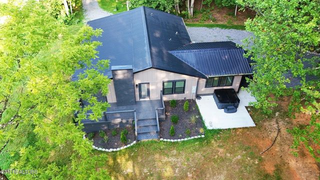 2359 Grassy Branch Rd, Sevierville, TN 37876