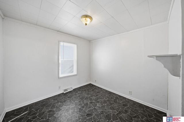 215 B Street, Lincoln, NE 68502