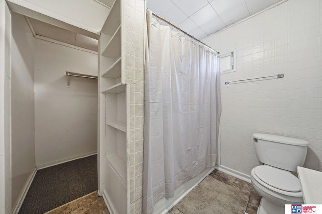 215 B Street, Lincoln, NE 68502