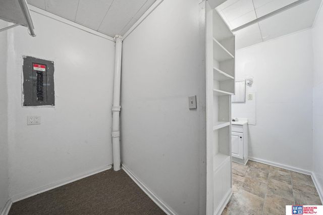 215 B Street, Lincoln, NE 68502