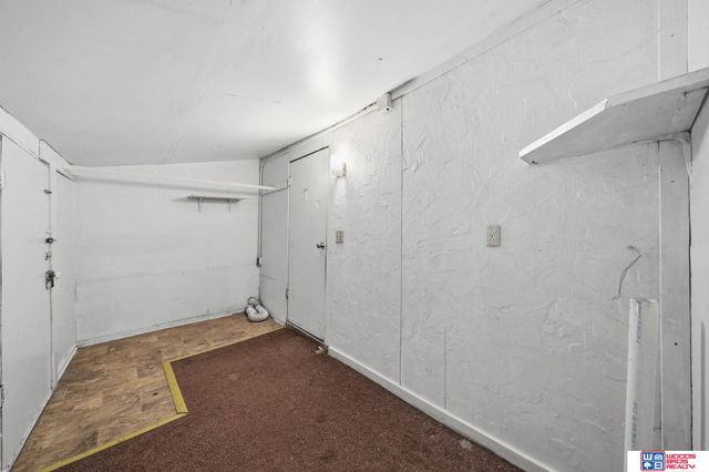 215 B Street, Lincoln, NE 68502