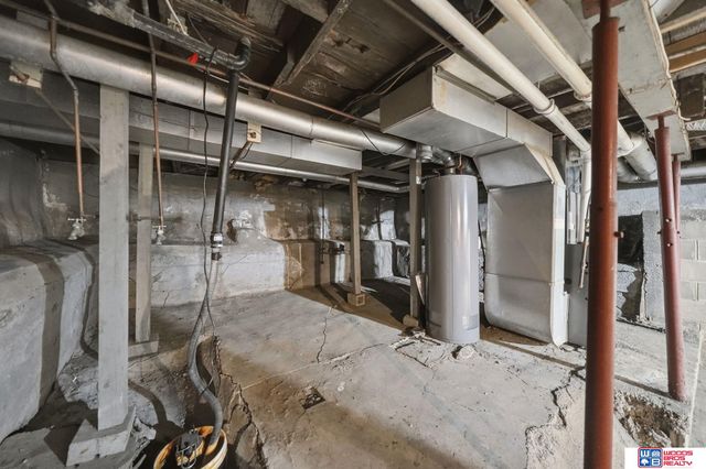 215 B Street, Lincoln, NE 68502