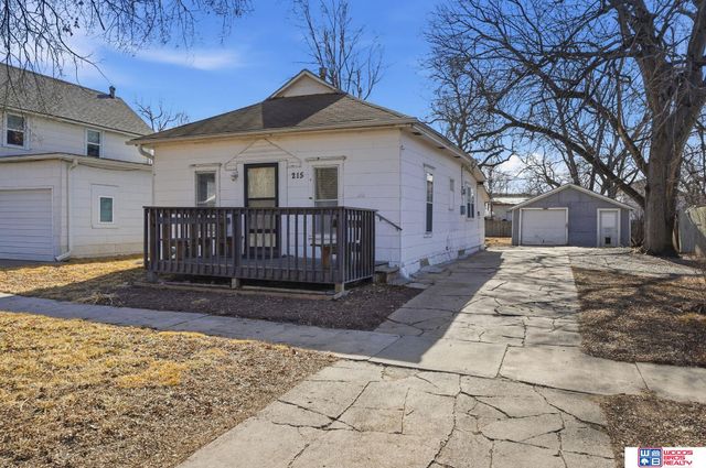 215 B Street, Lincoln, NE 68502