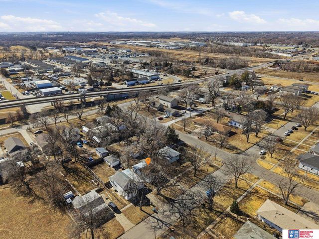 215 B Street, Lincoln, NE 68502