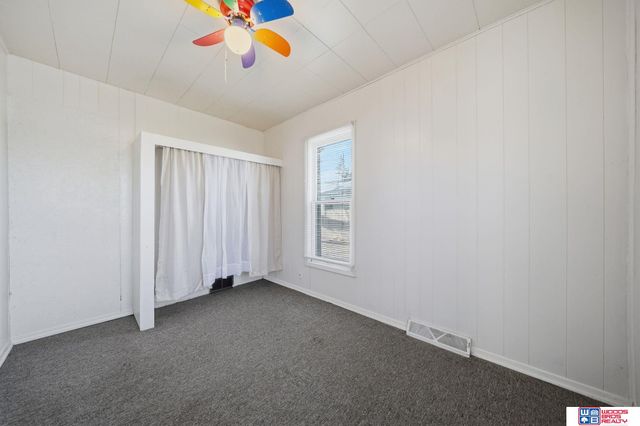 215 B Street, Lincoln, NE 68502