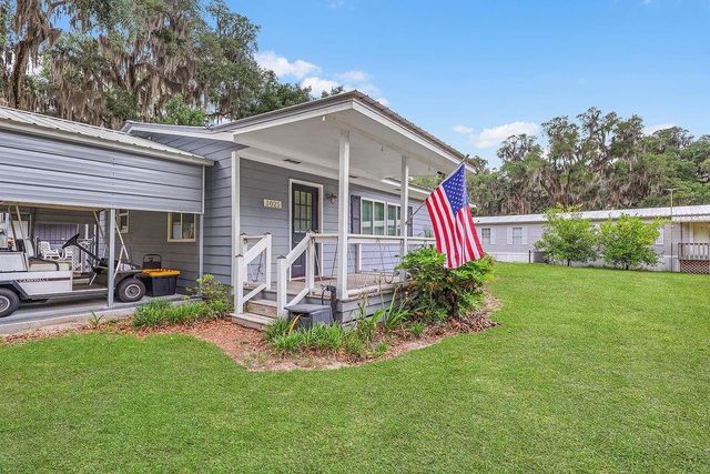 1025 Lang Lane NE, Townsend, GA 31331