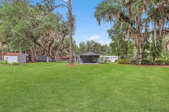 1025 Lang Lane NE, Townsend, GA 31331