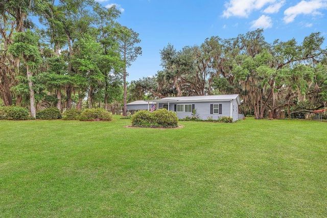 1025 Lang Lane NE, Townsend, GA 31331