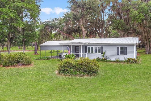 1025 Lang Lane NE, Townsend, GA 31331