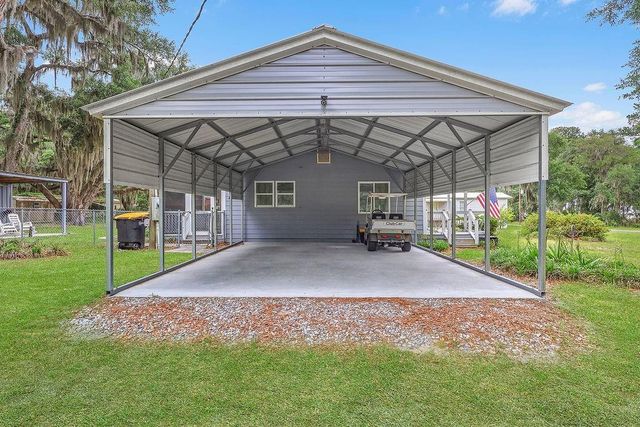 1025 Lang Lane NE, Townsend, GA 31331