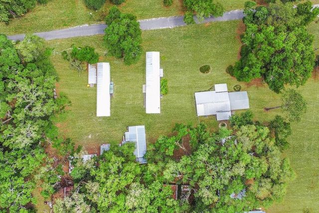 1025 Lang Lane NE, Townsend, GA 31331
