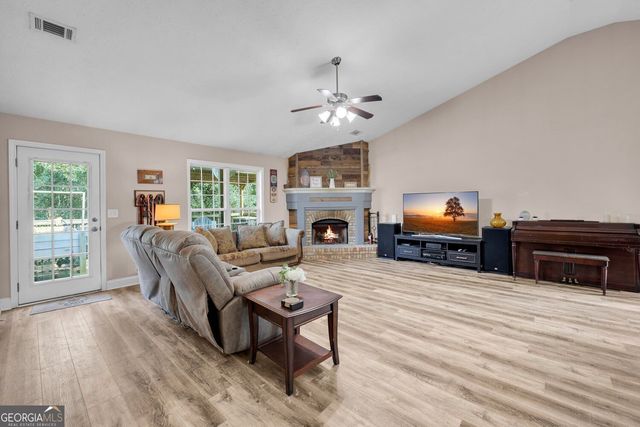 89 Katie Spring Lane, Jefferson, GA 30549