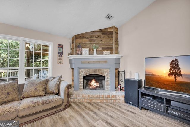 89 Katie Spring Lane, Jefferson, GA 30549