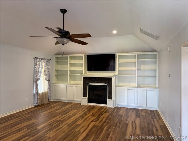 507 E Tonner, Calera, OK 74730
