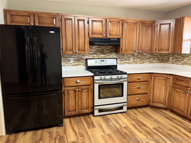 507 E Tonner, Calera, OK 74730