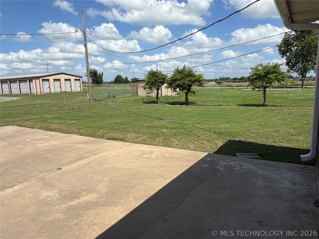 507 E Tonner, Calera, OK 74730