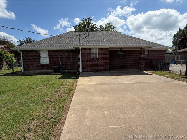 507 E Tonner, Calera, OK 74730