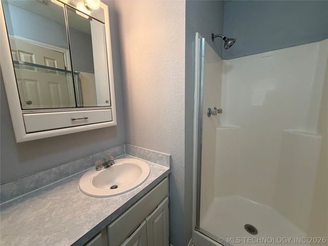 507 E Tonner, Calera, OK 74730