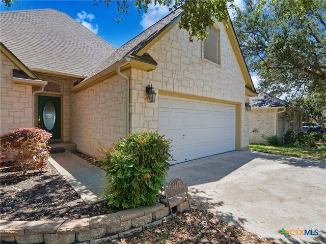 2147 N Ranch Estates Boulevard, New Braunfels, TX 78130