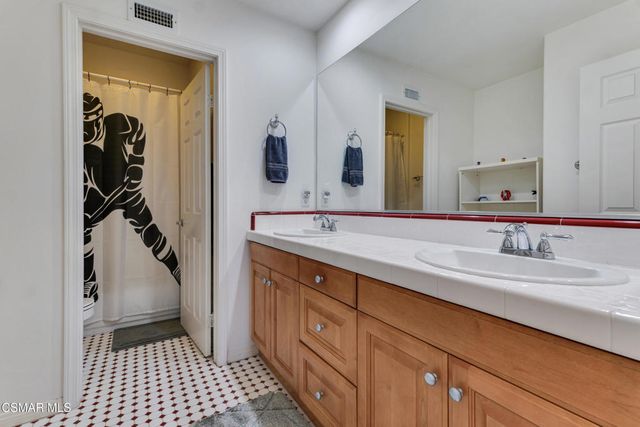 5917 Evening Sky Drive, Simi Valley, CA 93063