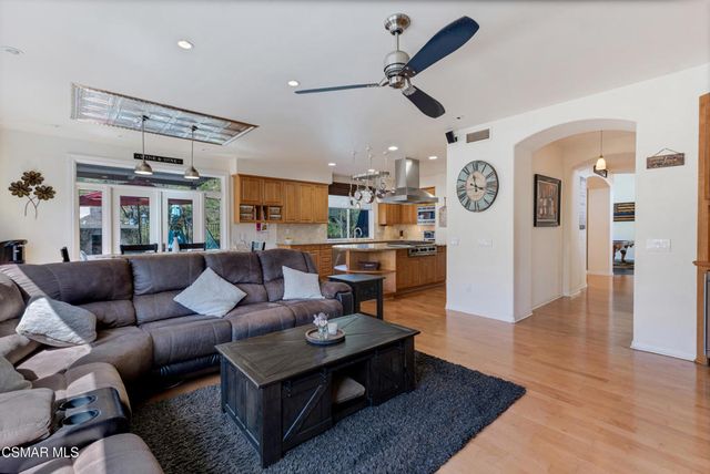 5917 Evening Sky Drive, Simi Valley, CA 93063