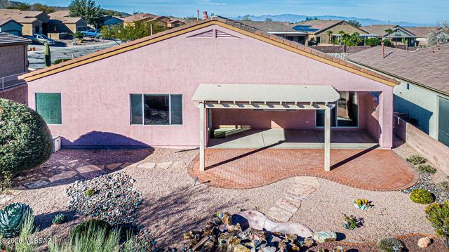 545 W Calle Artistica, Green Valley, AZ 85614