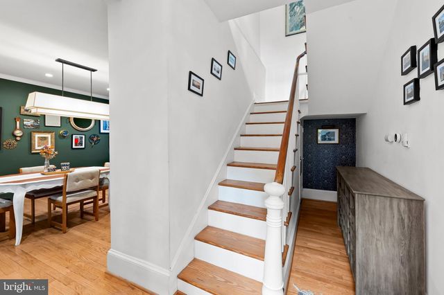 3711 CLIPPER RD, Baltimore, MD 21211