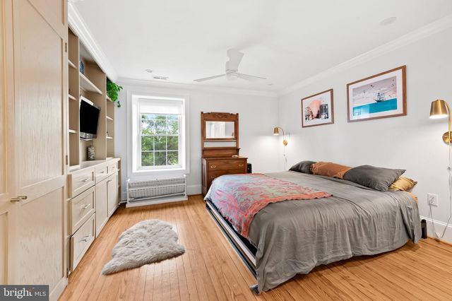 3711 CLIPPER RD, Baltimore, MD 21211