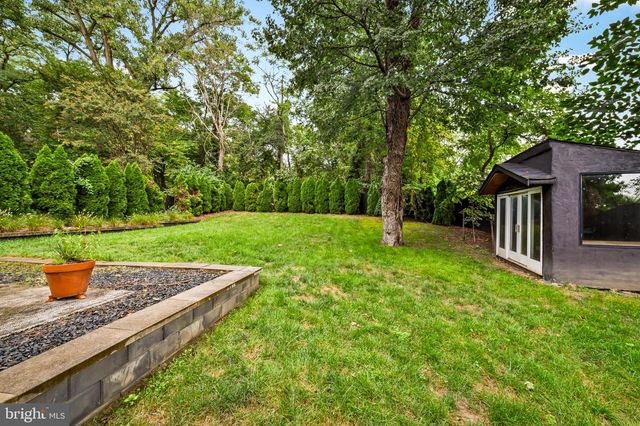 3711 CLIPPER RD, Baltimore, MD 21211