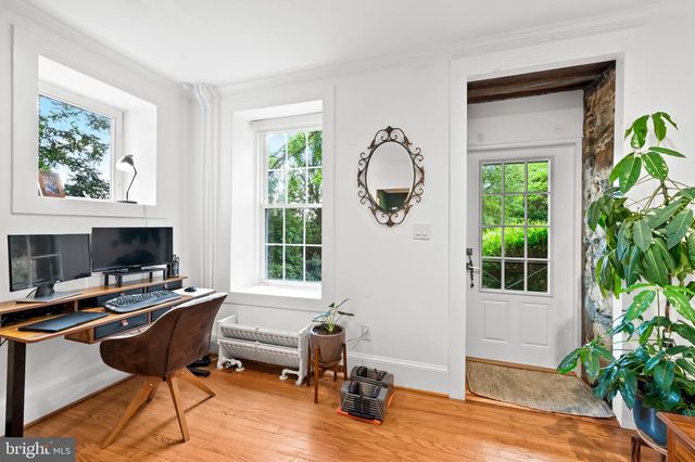 3711 CLIPPER RD, Baltimore, MD 21211