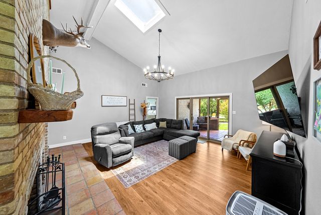 443 Coronado Dr, Kerrville, TX 78028