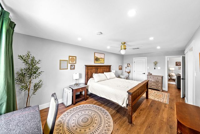 443 Coronado Dr, Kerrville, TX 78028