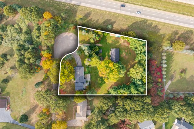 4280 Romence Road, Portage City, MI 49024
