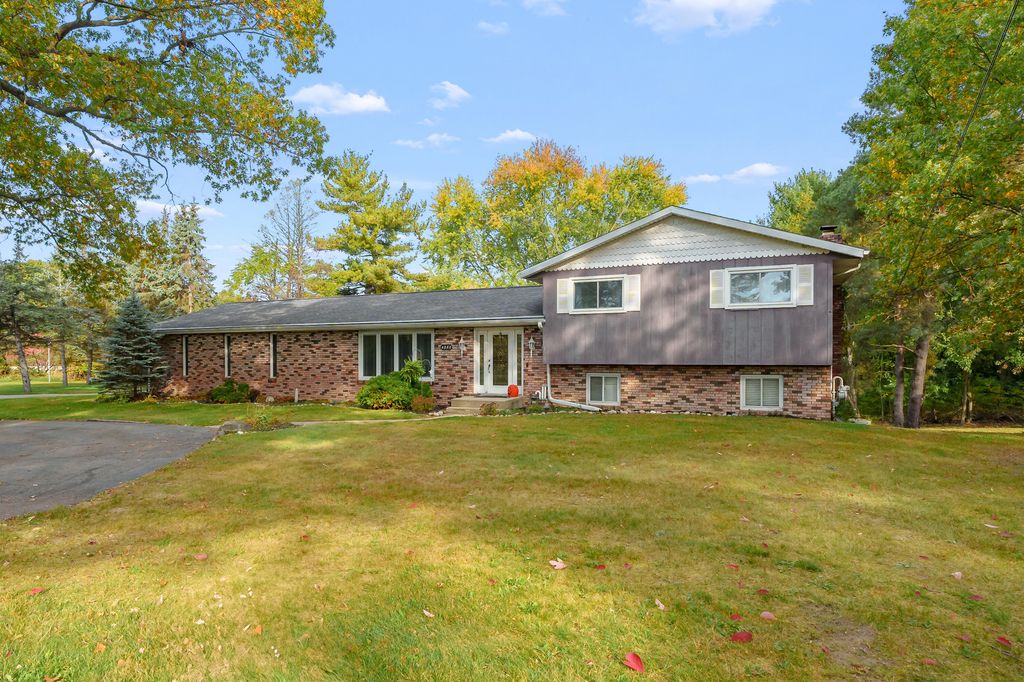 4280 Romence Road, Portage City, MI 49024