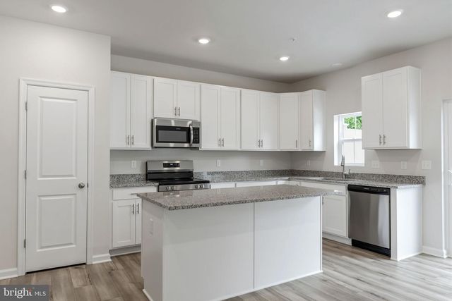5616 LUDLOW PL, White Plains, MD 20695