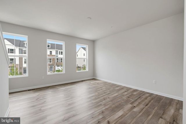 5616 LUDLOW PL, White Plains, MD 20695