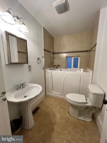 1308 MAIN ST E, Millville, NJ 08332