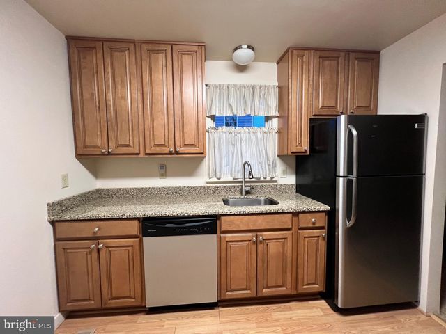 1308 MAIN ST E, Millville, NJ 08332