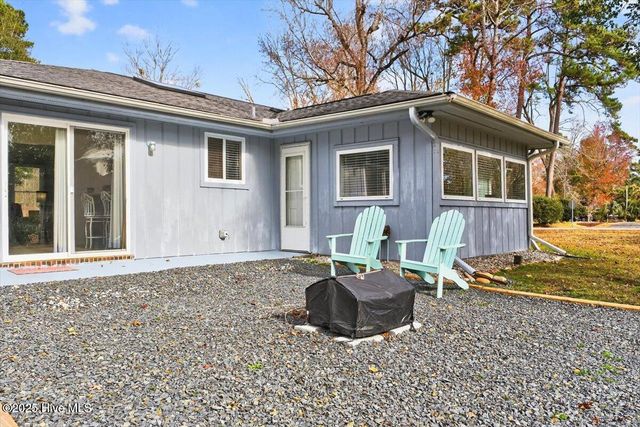 1 Pelican Court, Carolina Shores, NC 28467