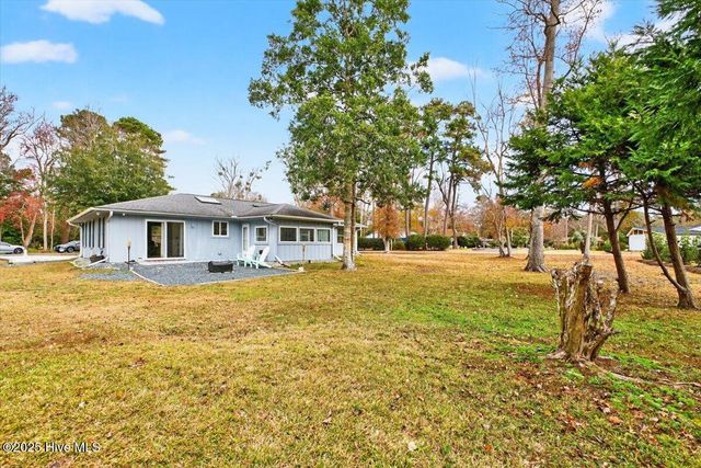 1 Pelican Court, Carolina Shores, NC 28467